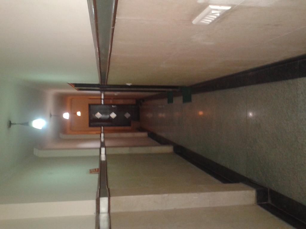 Hotel Surya Plaza New Delhi Buitenkant foto