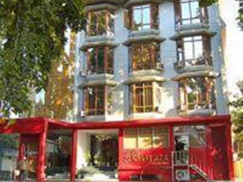 Hotel Surya Plaza New Delhi Buitenkant foto